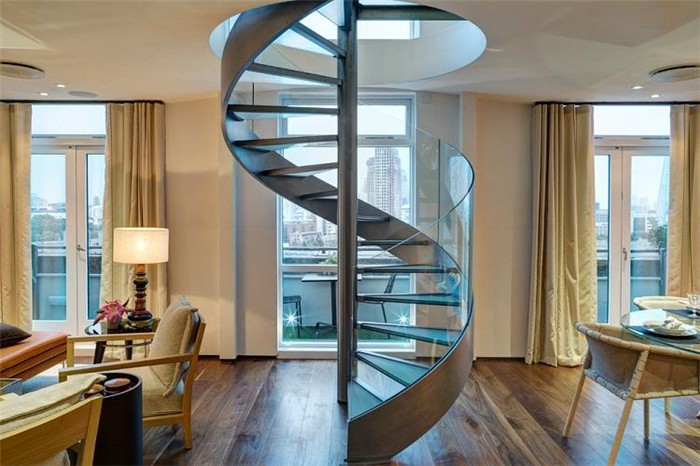 Винтовые лестницы - Виды лестниц на второй этаж