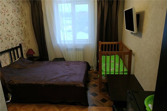 Обычно такие кроватки предлагают в отелях в качестве дополнительного спального места для младенца